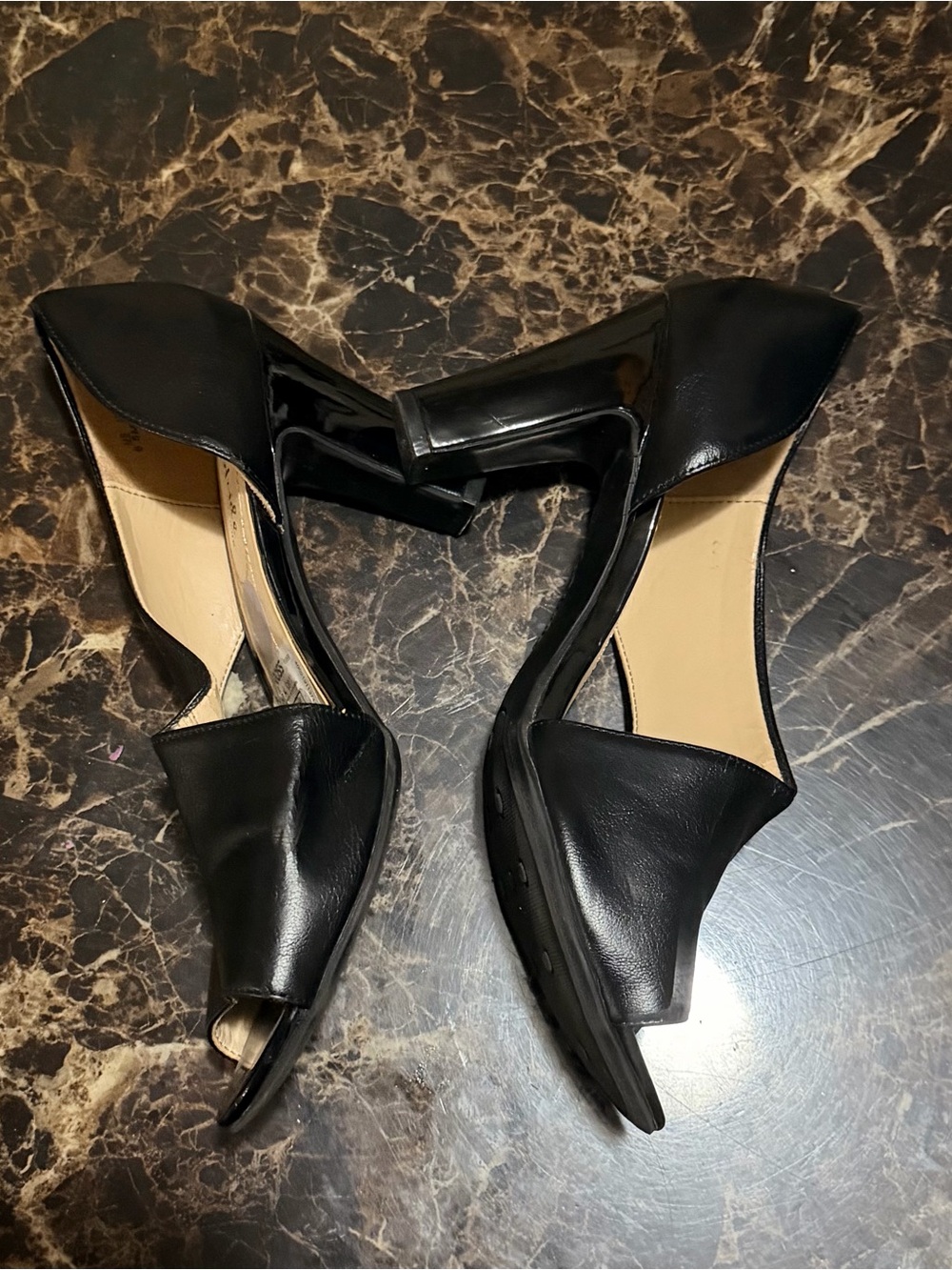 Life Stride Black Open-Toe Women's Heels - Picture 4 of 4